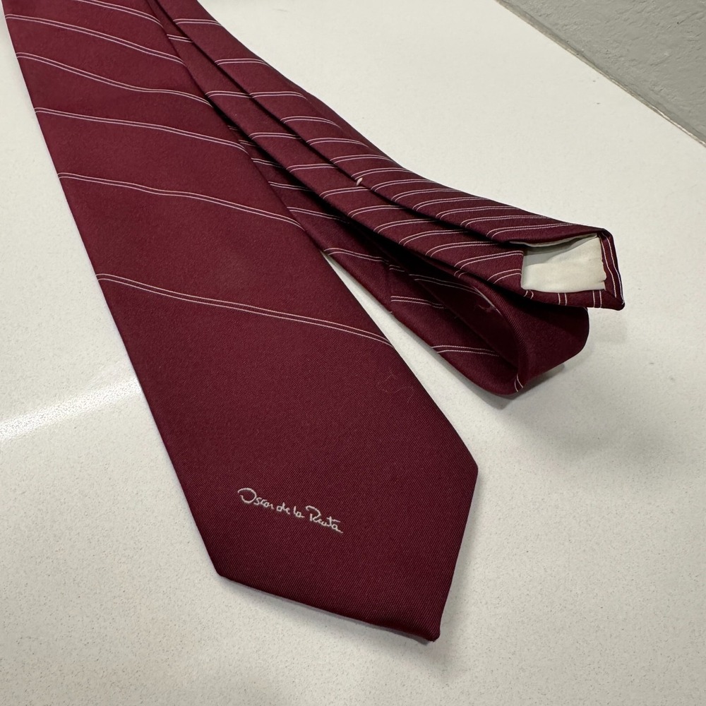 Oscar De La Renta‎ Tie Red Stripe Silk Handmade Vintage Necktie Casual Preppy